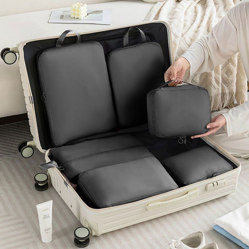 Compression Packing Cubes for Luggage Space Saving