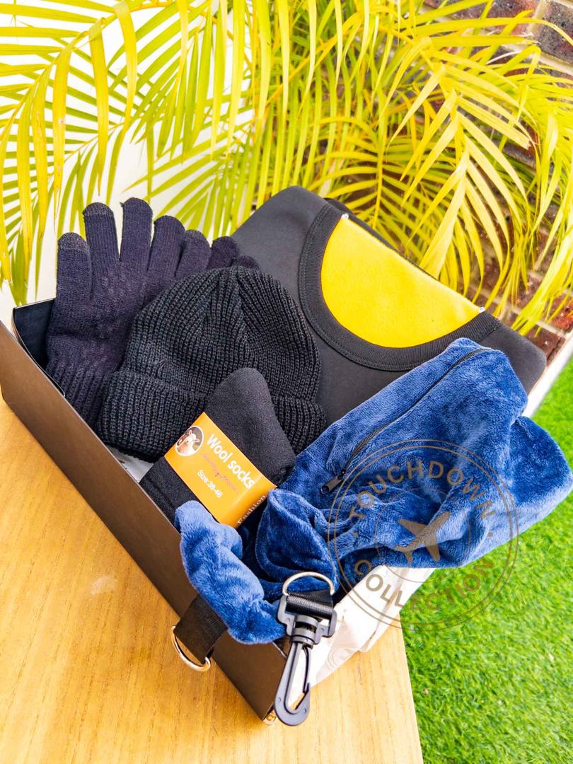 TOUCHDOWN COLLECTION | BOX 7 — THE LARGE HEAT KIT | Cold-Weather Travel Essentials Set | Stay warm. Travel prepared. Arrive comfortable.